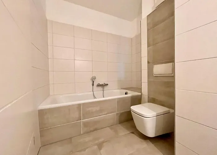 Moeblierte Stadtrand Magdeburg, 50mbit, Vollausgestattet Apartamento Barleben